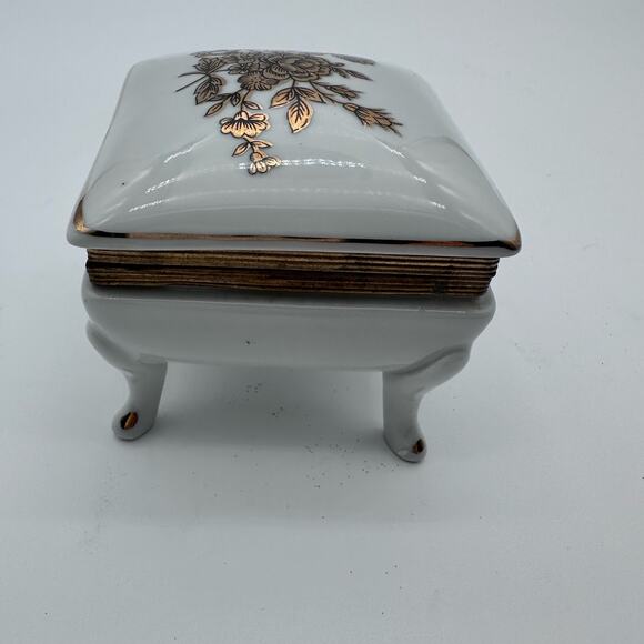 VTG Kalk German Golded Flower Porcelain Trinket Handmade Box C1955 Footed *READ - Picture 11 of 16